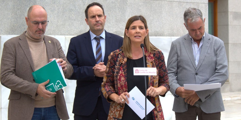 El PP critica «el hachazo» de Page a los servicios sociales y revela que algunos ayuntamientos solo reciben 200€ para mayores