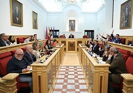 El Debate sobre el Estado de la Ciudad en Toledo: Vox y PP logran avanzar en 18 de sus 20 propuestas, mientras que las del PSOE no logran ningún apoyo