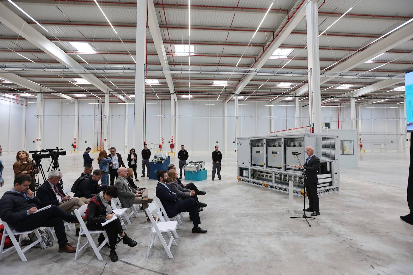 En imágenes, los primeros pasos de la nueva planta de Zigor en Córdoba, en imágenes