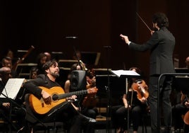 El concierto de Daniel Casares con la Orquesta de Córdoba en el Concurso Nacional de Flamenco, en imágenes