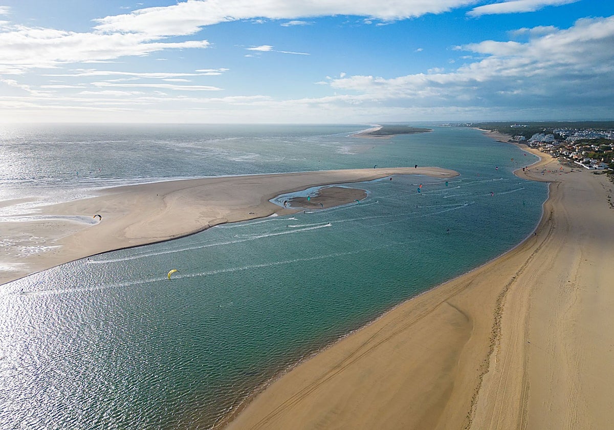 Una imagen de recurso de la playa de El Portil