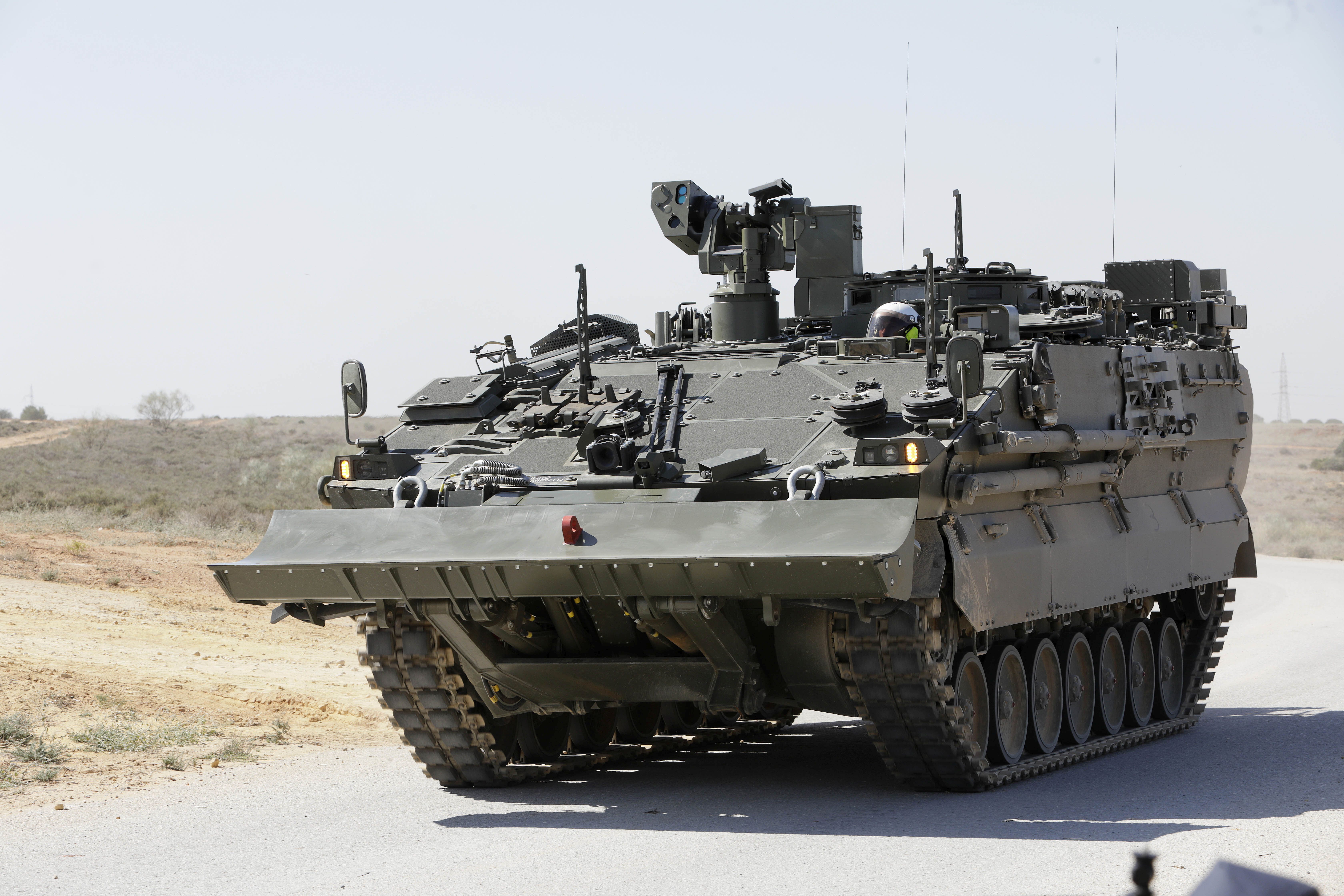 Los blindados 8x8 del &#039;futuro&#039; ya no son eficaces para la guerra actual