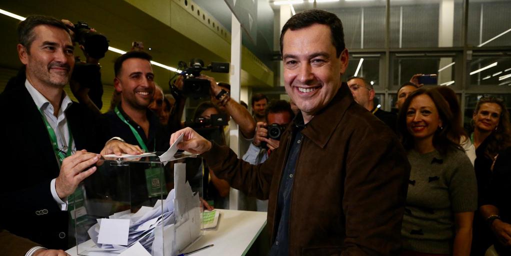 Juanma Moreno se consolida como referente del PP nacional frente a las políticas del fango