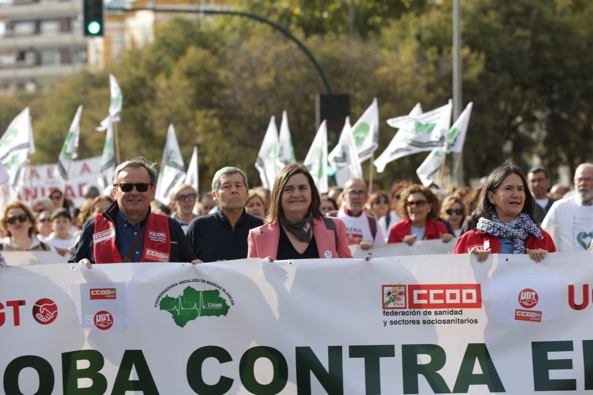 La manifestación por la sanidad pública en Córdoba, en imágenes