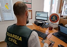 La Guardia Civil investiga a cuatro personas por una estafa de 6.000 euros en la compraventa de un camión en Internet