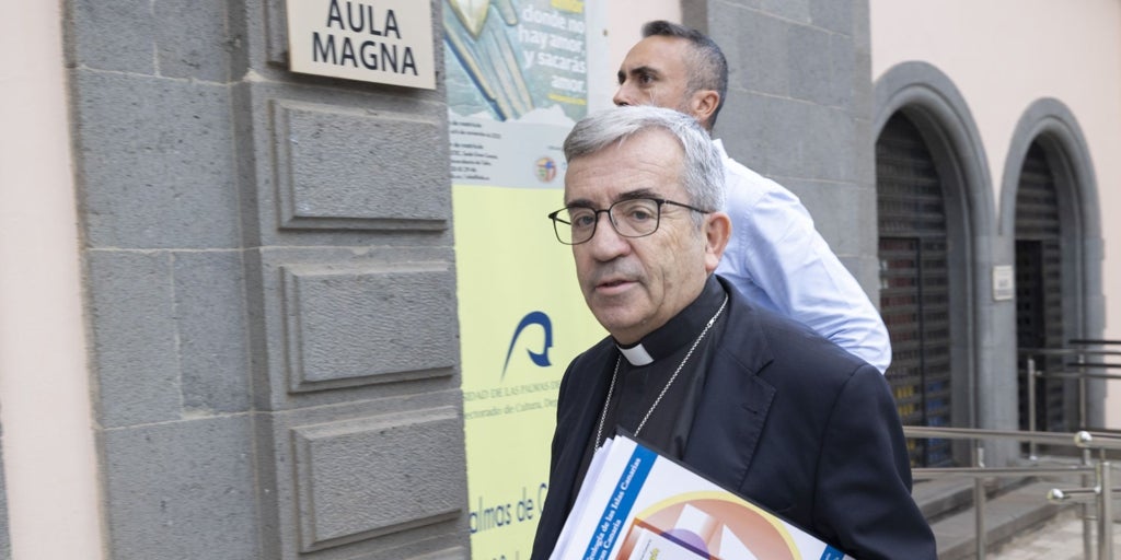 La Conferencia Episcopal expresa su «confianza» en la Justicia tras las acusaciones de pederastia al obispo de Cádiz