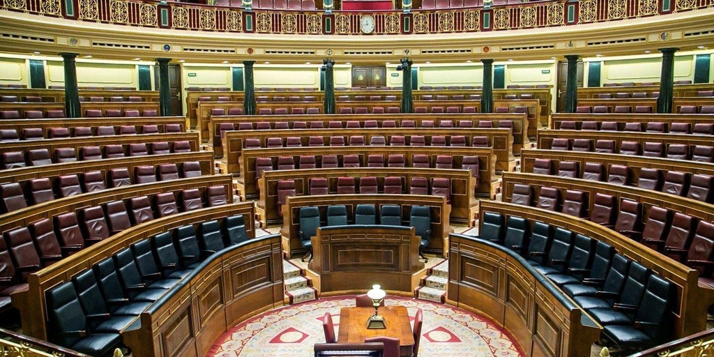 El nuevo Estatuto de Castilla-La Mancha que hoy llega al Congreso crea una Agencia Tributaria y abre la puerta a delegaciones ante la UE