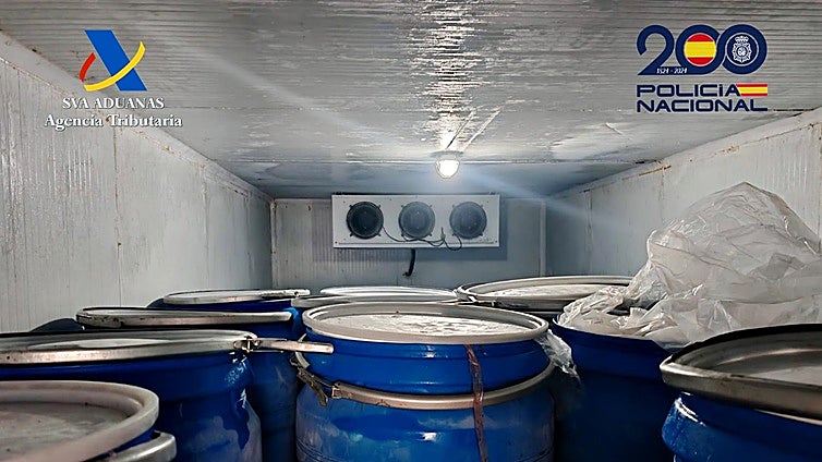 Golpe policial a unos narcos que importaban cocaína mezclada con pulpa de fruta desde Colombia