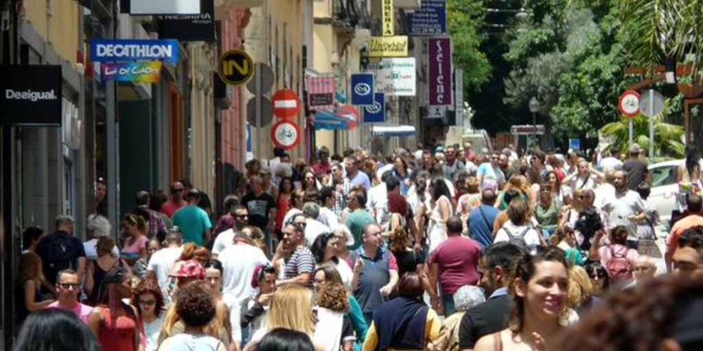 La población de Canarias sigue subiendo y ya supera los 2,26 millones de personas