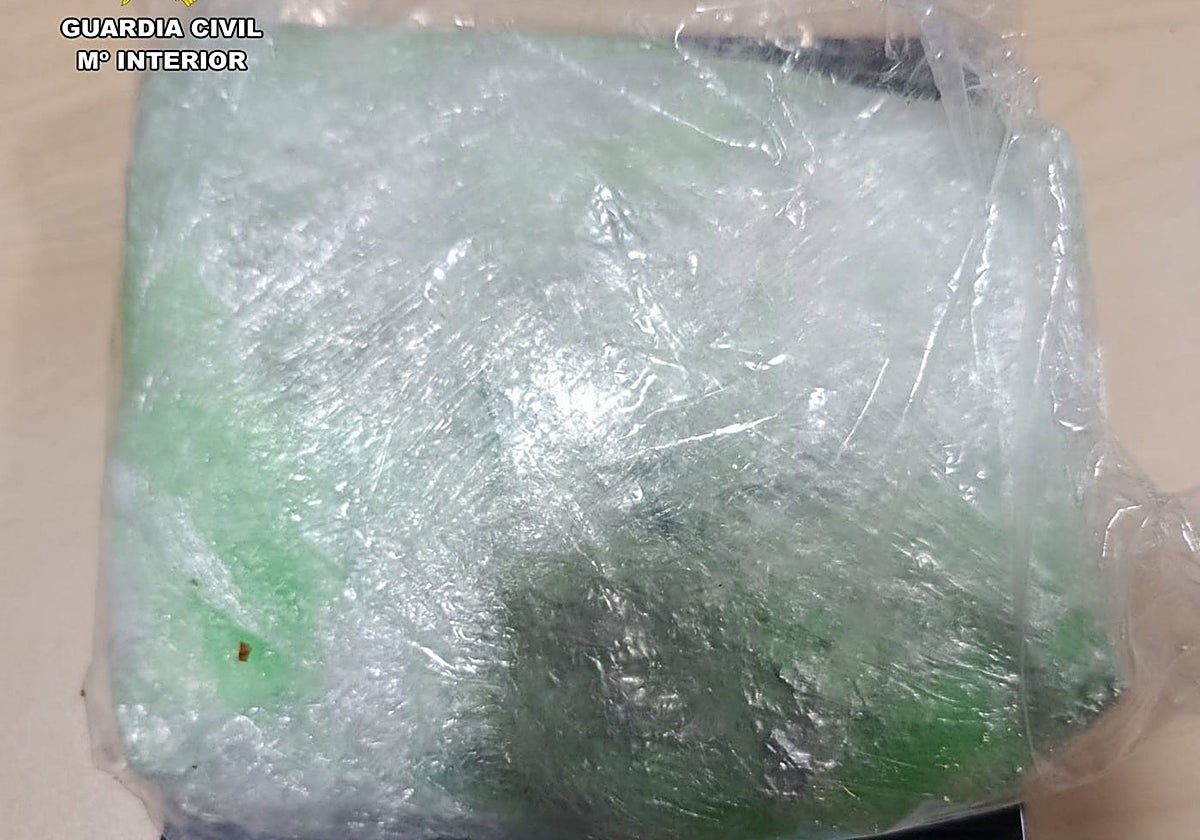 Material intervenido por los agentes de la Guardia Civil