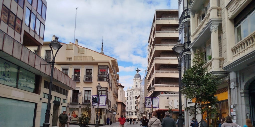 Los extranjeros impulsan de nuevo el alza de la población de Castilla y León