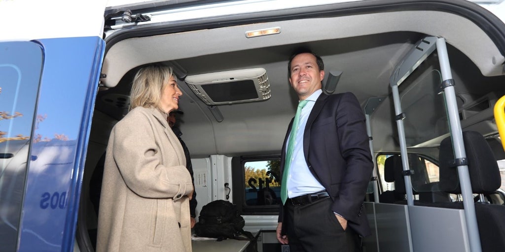 Velázquez apela al consenso en el nuevo Estatuto de Castilla-La Mancha y Cañizares reitera el rechazo de Vox al sistema autonómico