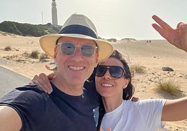 Bárbara Goenaga, esposa de Borja Sémper, agradece los mensajes de ánimo y aclara su estado: «Va todo muy, muy, muy bien»