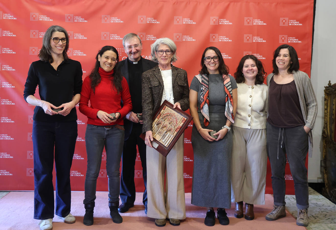 Los reconocimientos por la actuación en el incendio de la Mezquita de Córdoba, en imágenes