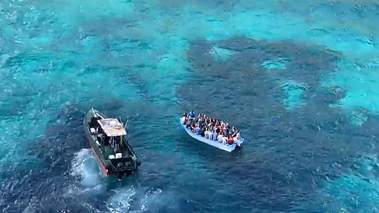 Interceptada una patera al este de Cabrera con 29 personas a bordo