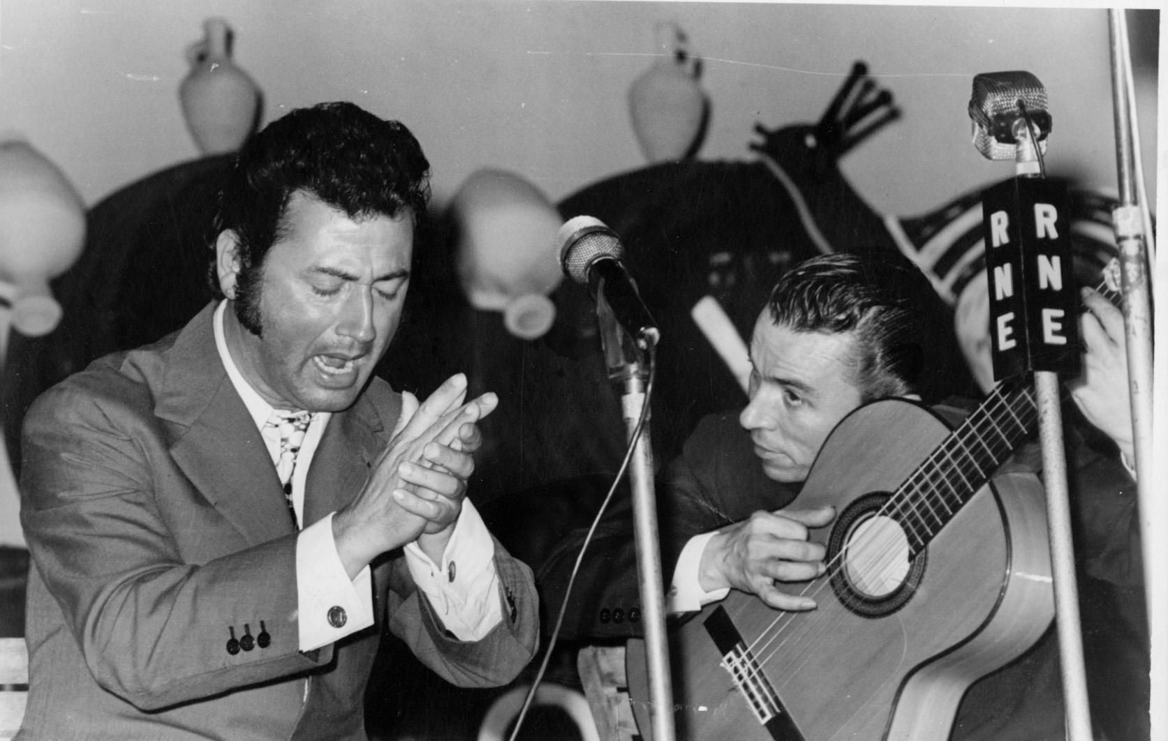 La vida y carrera artística de Fosforito, en imágenes