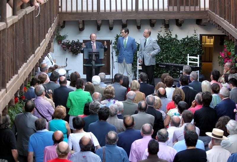 La vida y carrera artística de Fosforito, en imágenes