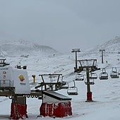 Nieve caída durante las últimas horas en Borreguiles
