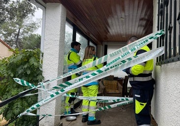 Hallan los cuerpos de un hombre y una mujer de 60 años con signos de violencia en un chalé de Alpedrete