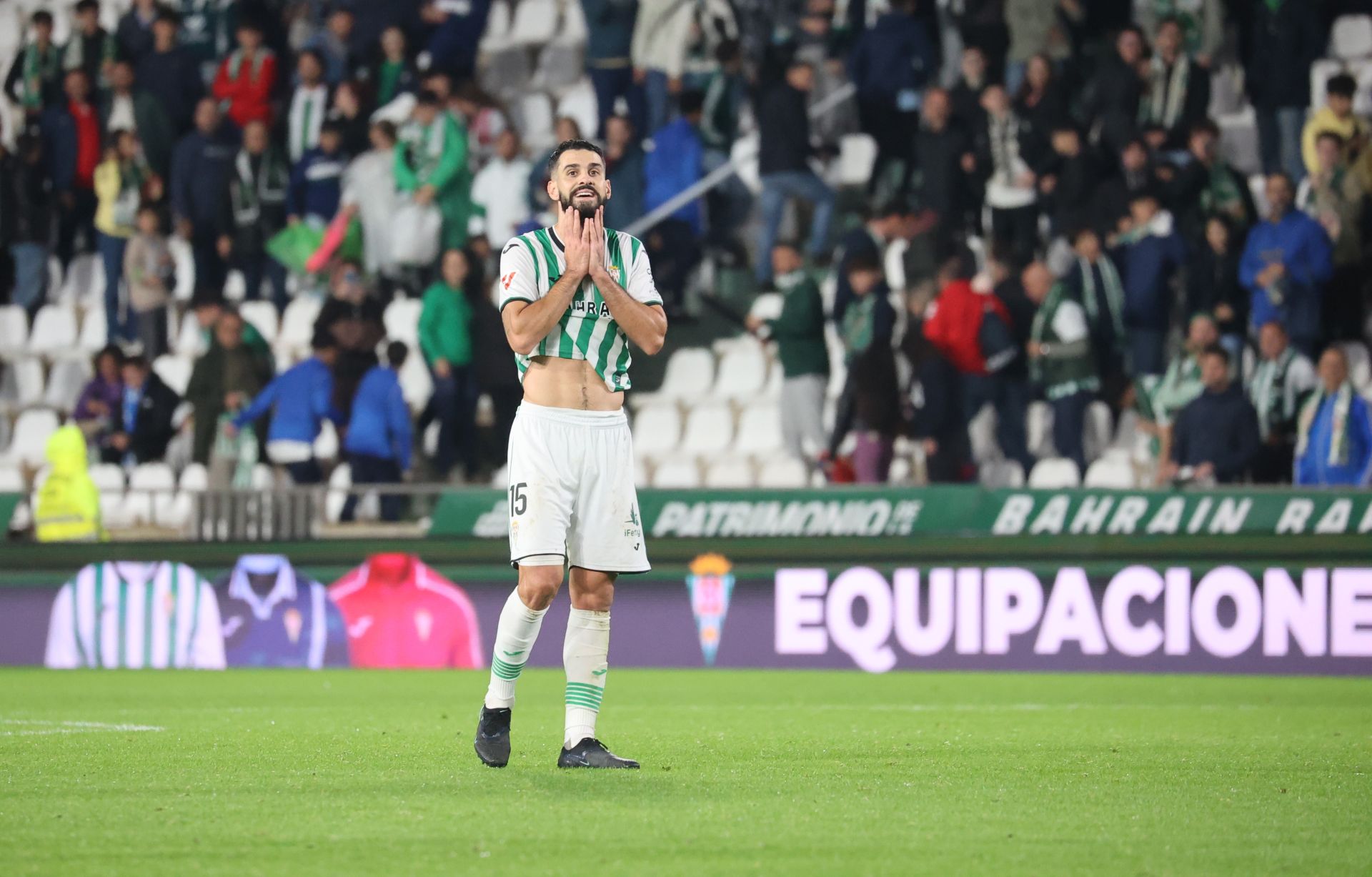 La dolorosa derrota del Córdoba ante el Deportivo, en imágenes