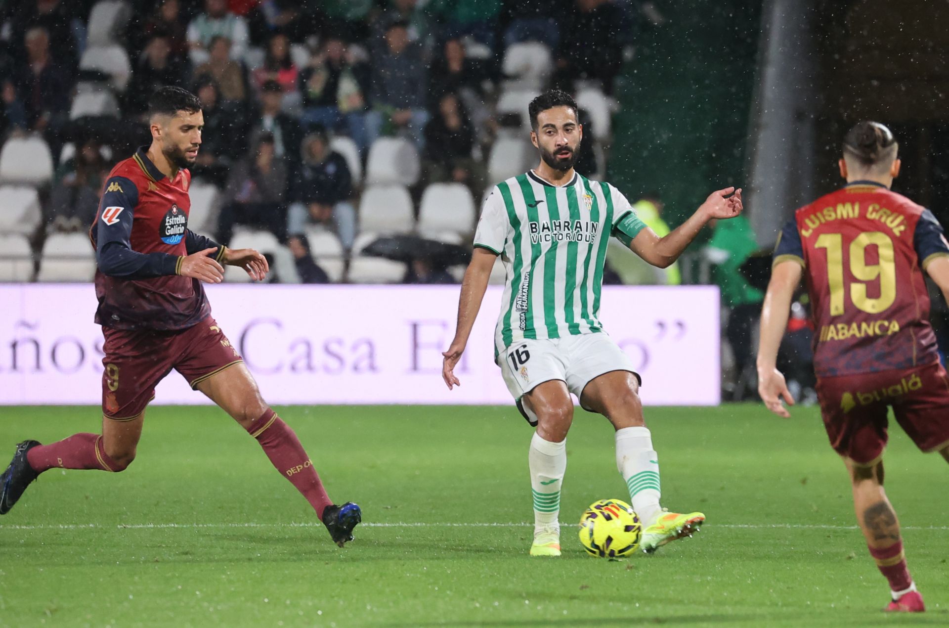 La dolorosa derrota del Córdoba ante el Deportivo, en imágenes