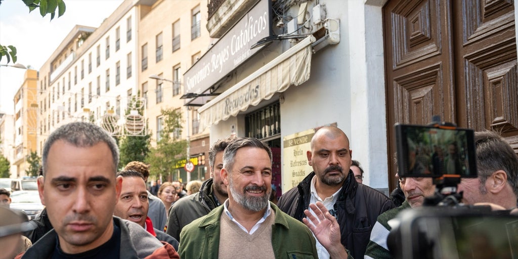 Abascal redobla su presencia en Extremadura y advierte a Guardiola: «O pasa por el aro o votaremos las veces que haga falta»
