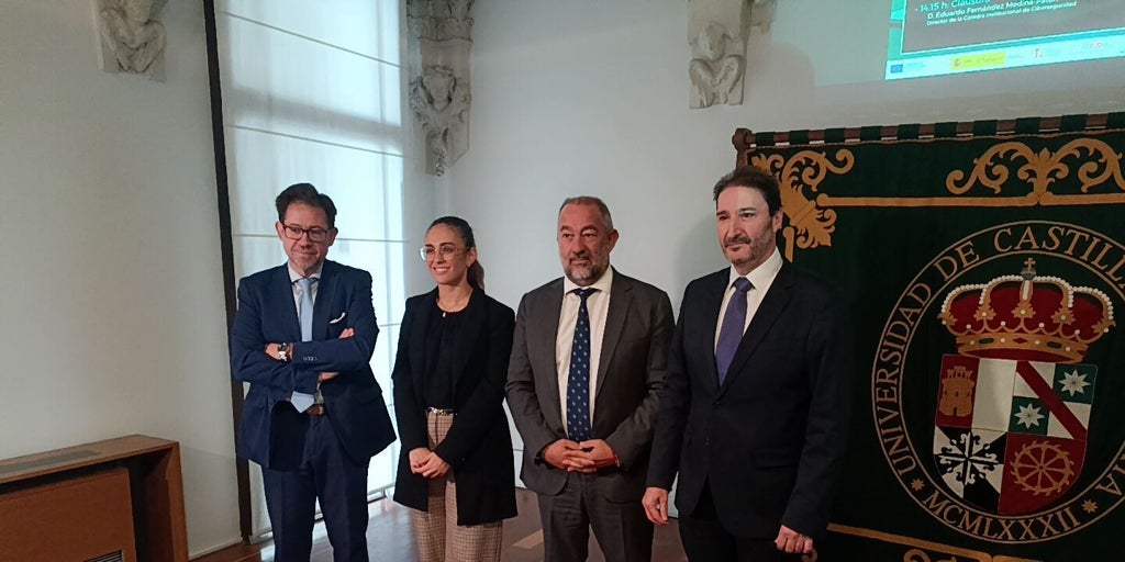 La UCLM acoge en Toledo una jornada para formar en ciberseguridad a 32 empleados de la Junta