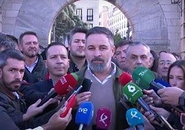 Abascal insiste en su ataque frontal contra María Guardiola: «Es la tapada de Sánchez para aplicar sus políticas socialistas»