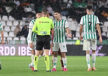 La conversación del VAR con el árbitro en el polémico penalti del Córdoba CF- Deportivo