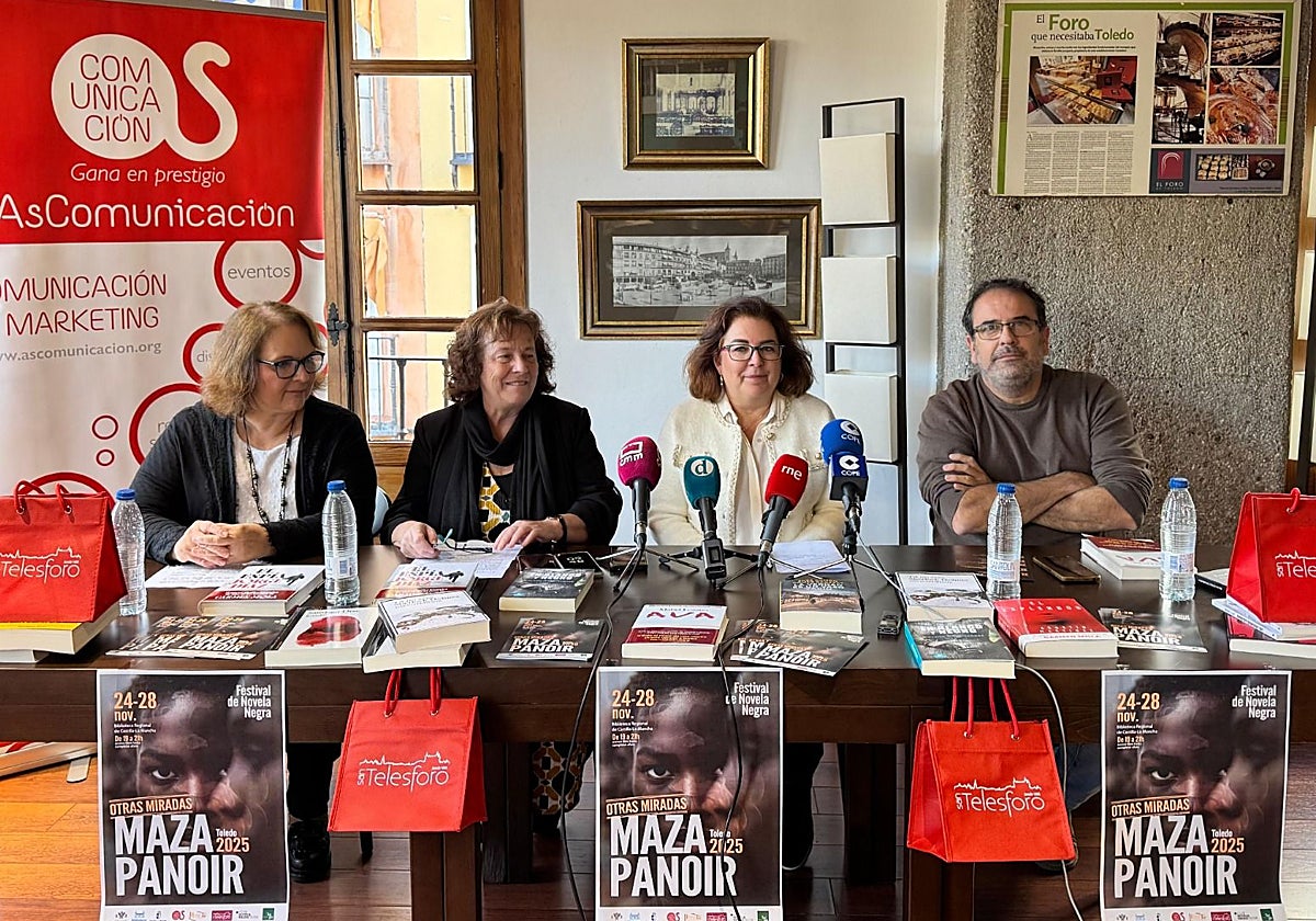 María Dolores Cristóbal, Ana Pérez, María Ángeles Junquera y Alberto Sánchez durante la presentación del Festival de Novela Negra