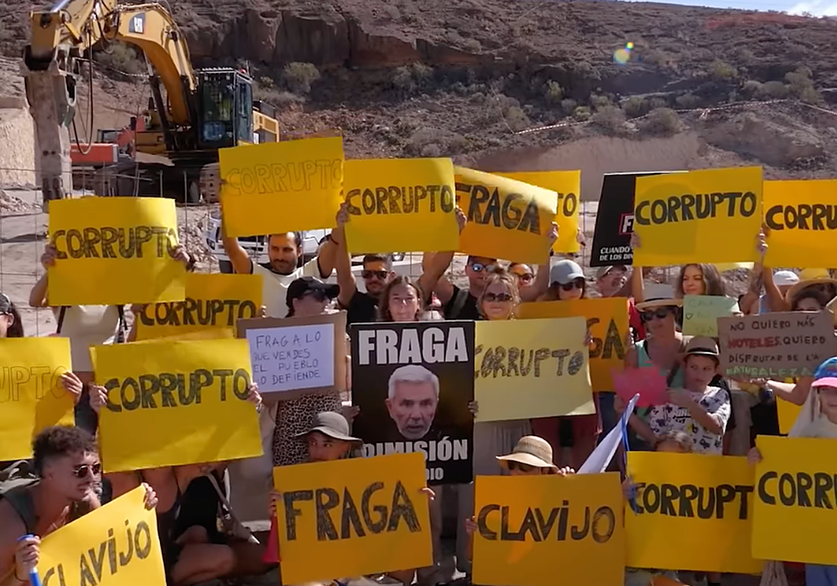 Concentración de rechazo a la construcción de la urbanización turística Cuna del Alma