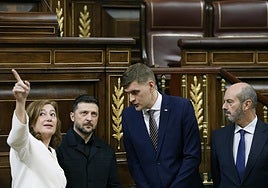 Zelenski acude al Congreso para reunirse con Armengol y Rollán