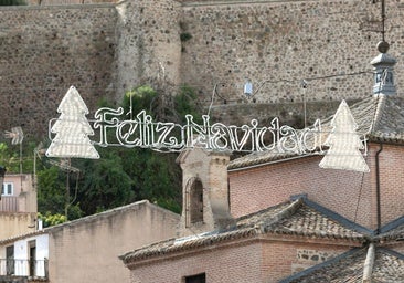 Todas las novedades de la Navidad en Toledo: un nuevo belén en Zocodover, cien mil puntos más de luz y un espectáculo en el puente Alcántara