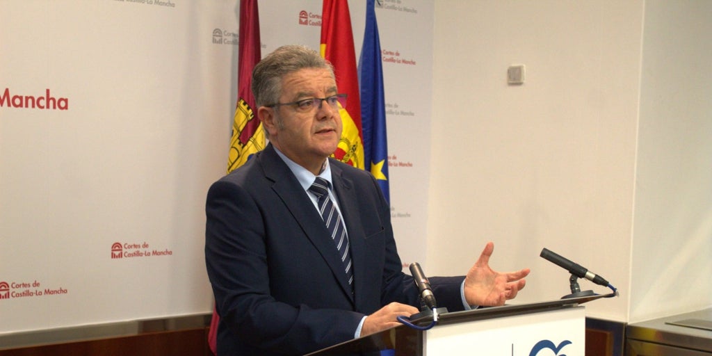 El PP asevera que la salud no se mide en millones de euros, sino «en minutos de espera» y CLM es la región «donde más se espera»