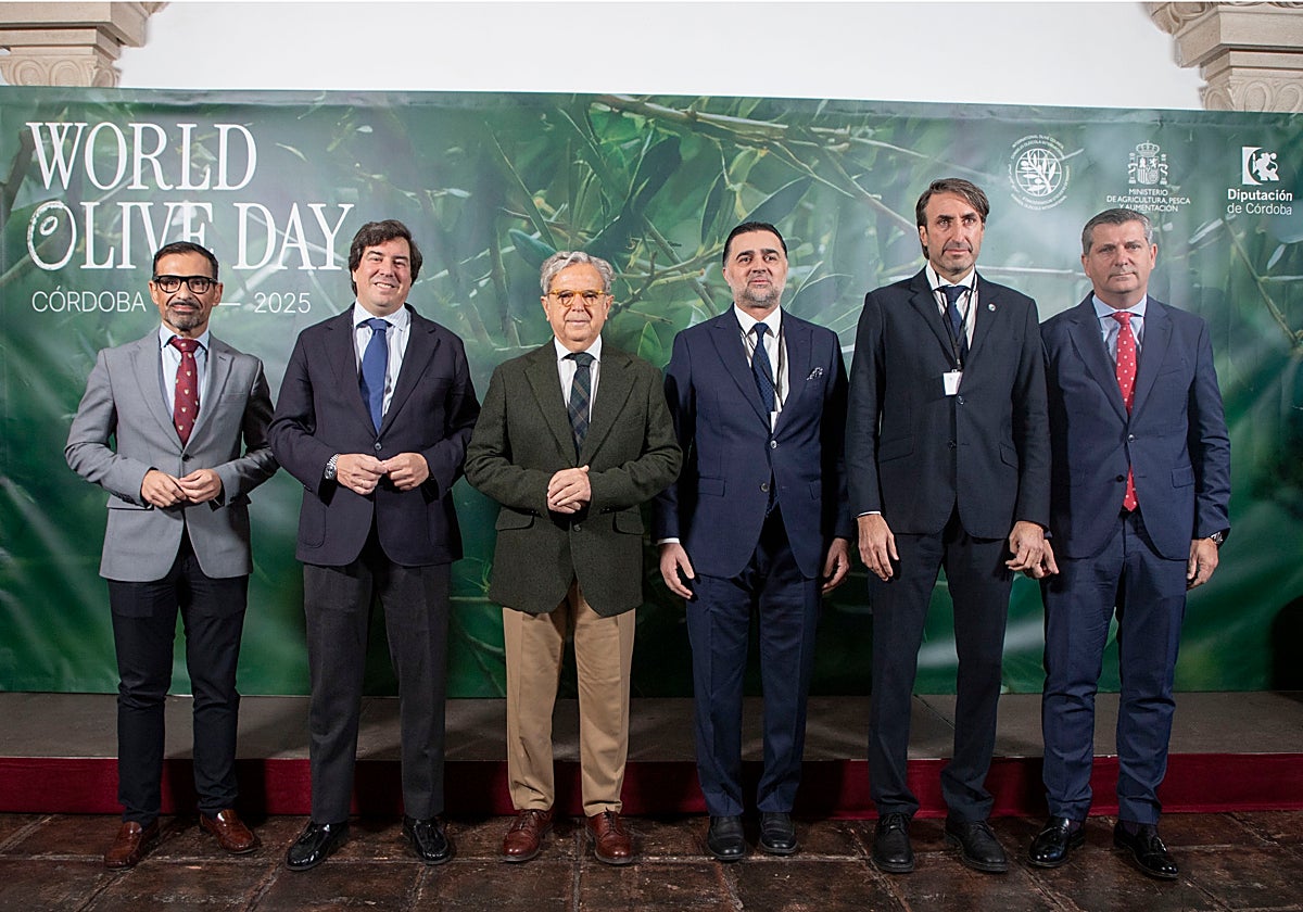 Autoridades este miércoles antes del Consejo Oleícola Internacional