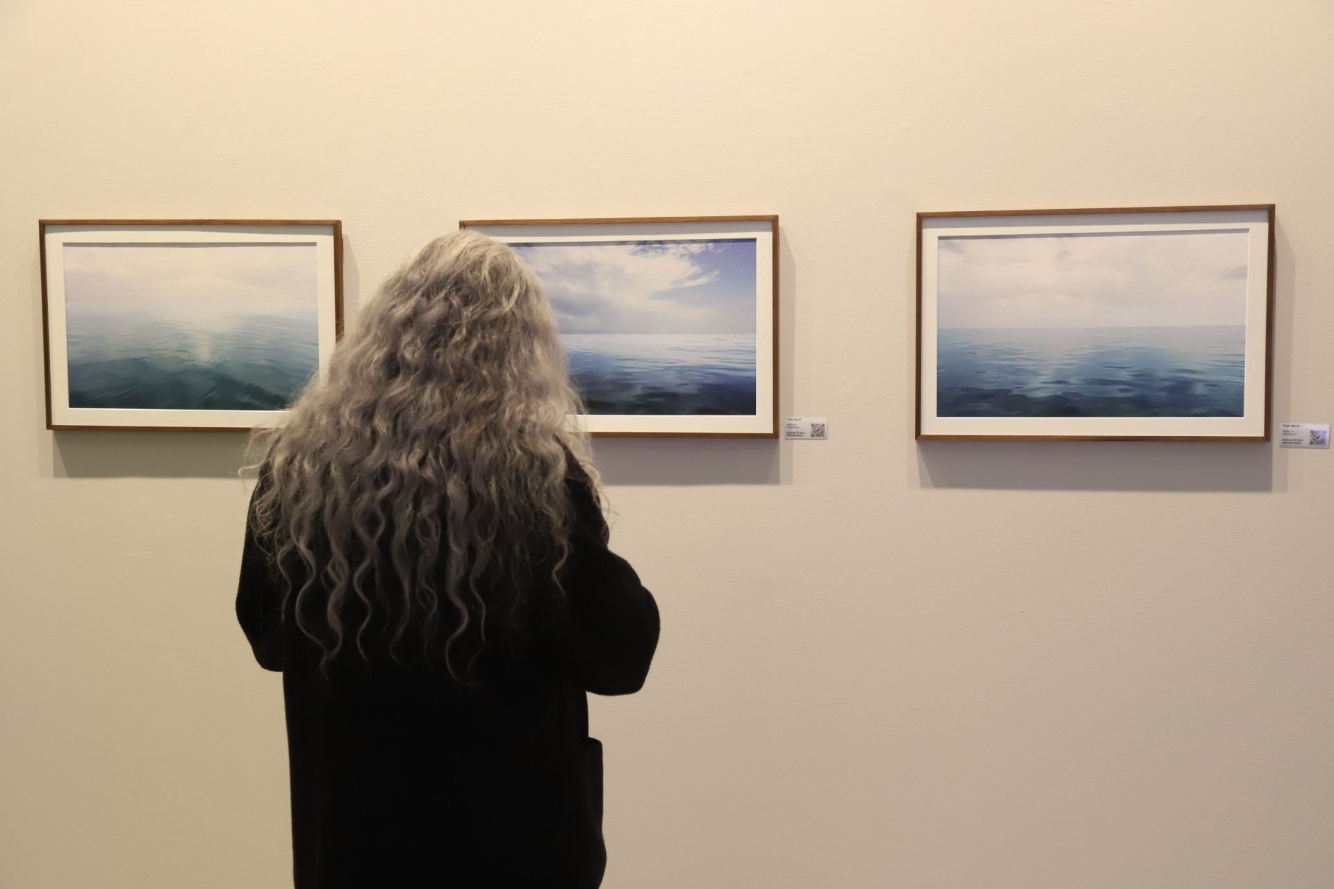 La exposición de fotografía de Rafael E. Cárdenas en la fundación Caja Rural del Sur de Córdoba, en imágenes