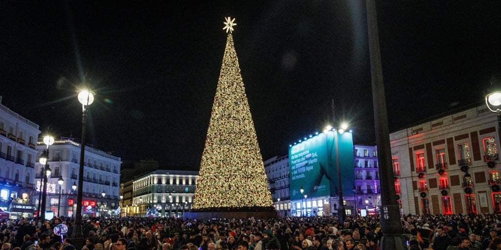 Los mejores planes que hacer en Madrid este fin de semana: del encendido navideño con Pablo López al mayor mercado vintage