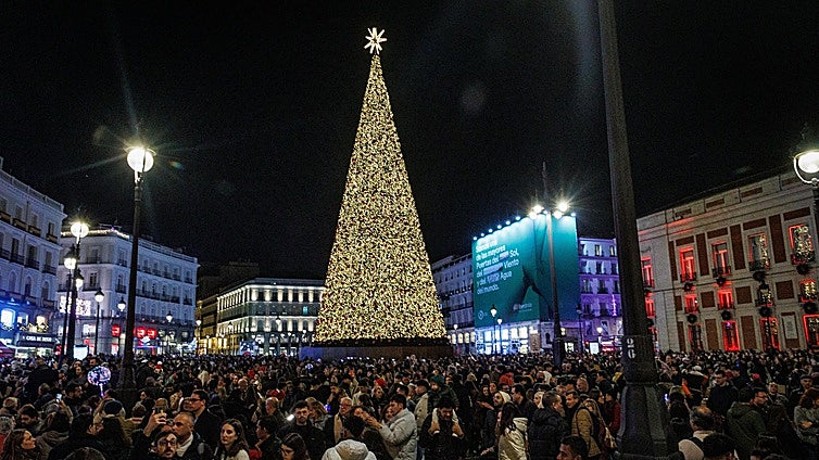 Los mejores planes que hacer en Madrid este fin de semana: del encendido navideño con Pablo López al mayor mercado vintage