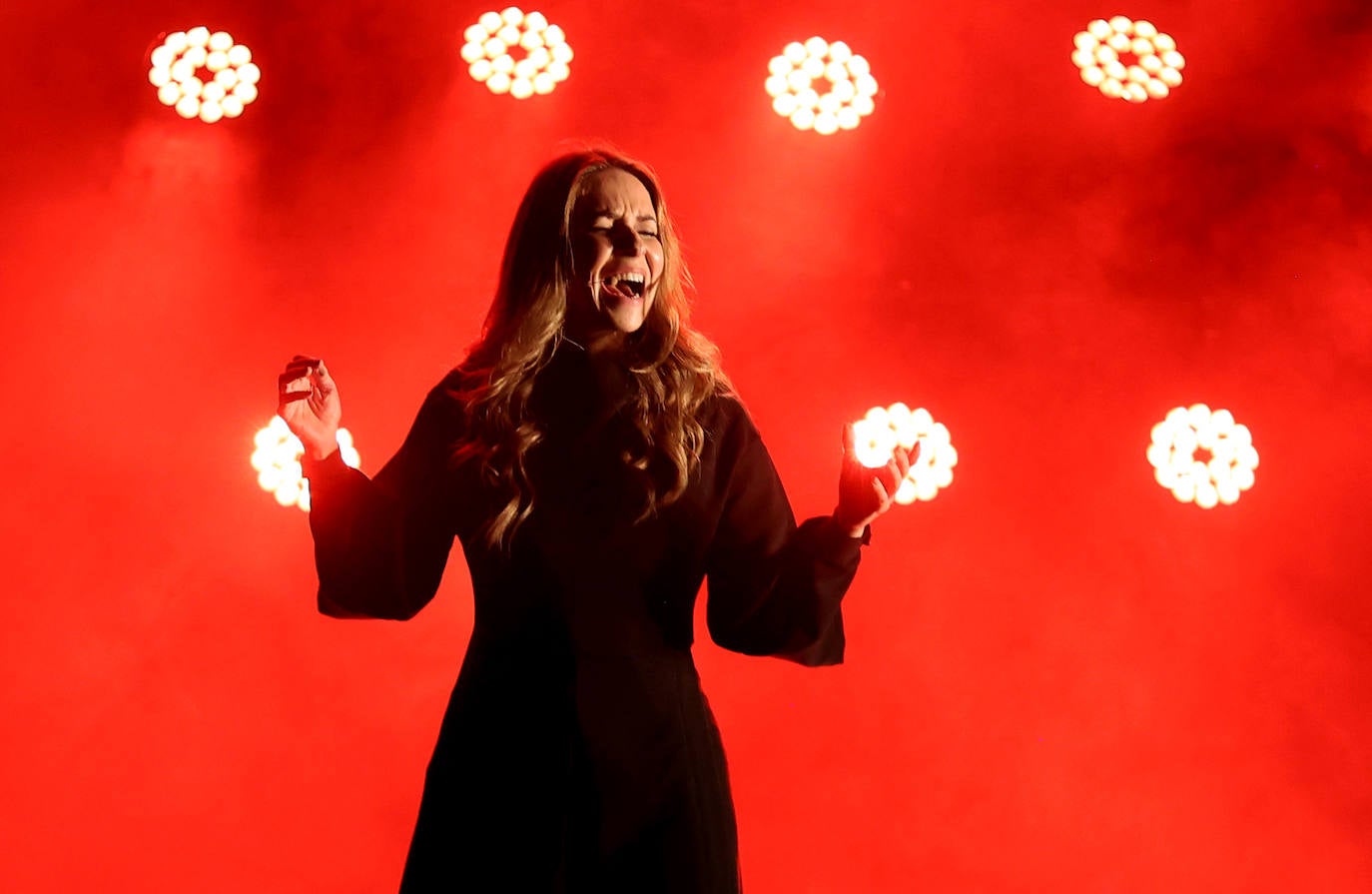 La brillante actuación de Rocío Márquez en Córdoba, en imágenes