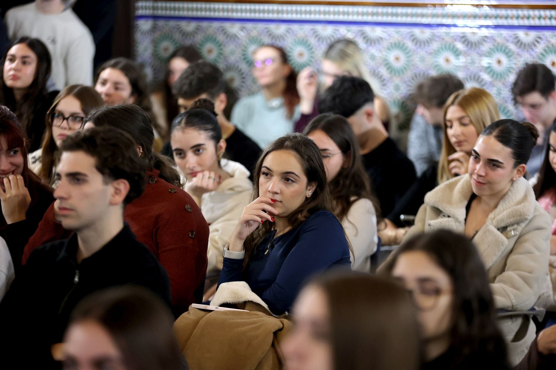 La charla de Alejandro Rojas Marcos sobre el &#039;Poder andaluz&#039; en Córdoba, en imágenes