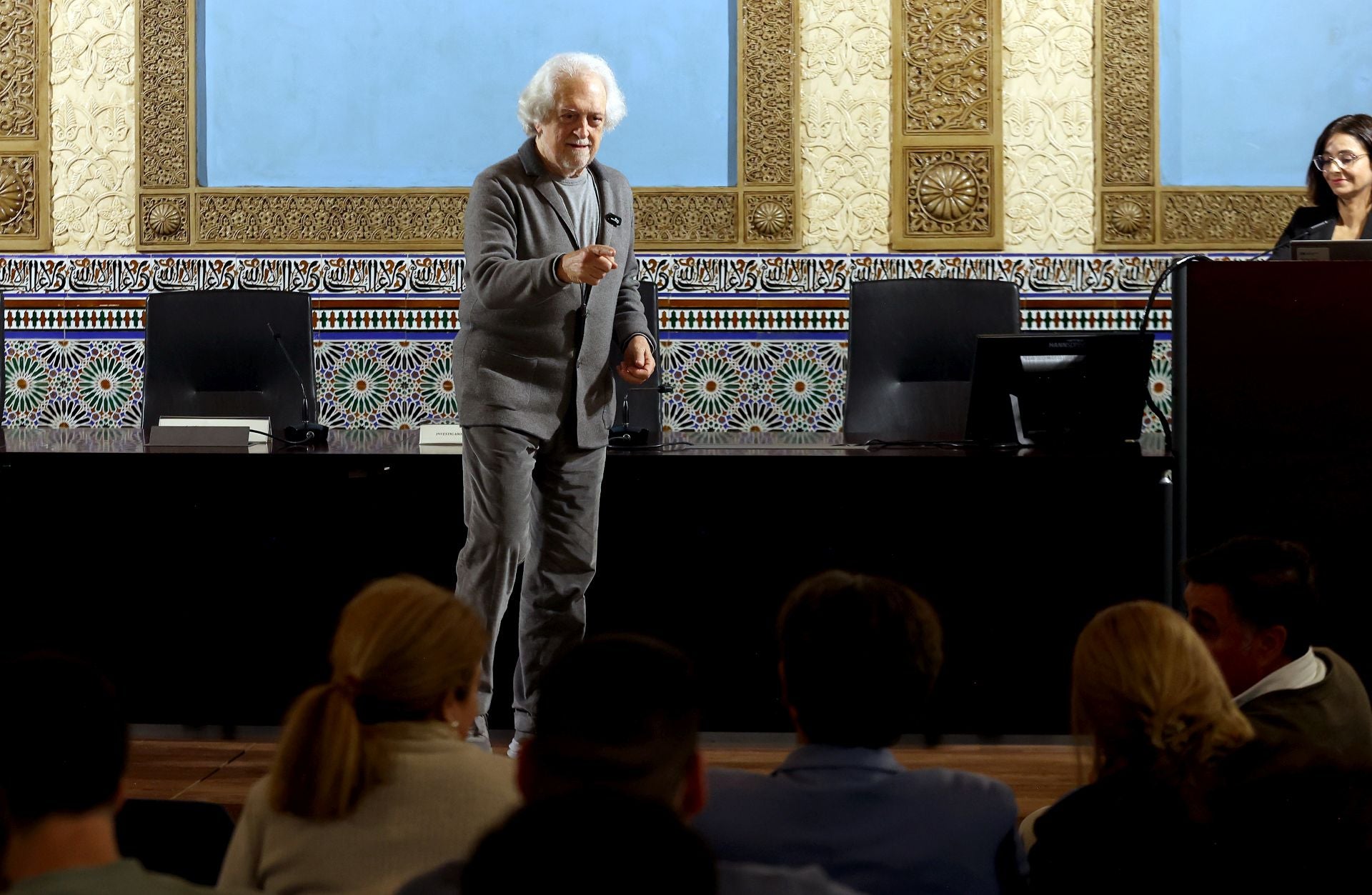 Alejandro Rojas Marcos, durante su charla este jueves en el Rectorado de Córdoba