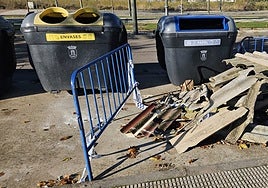 El PSOE de Talavera exige la retirada «inmediata y segura» de un vertido de amianto en la vía pública