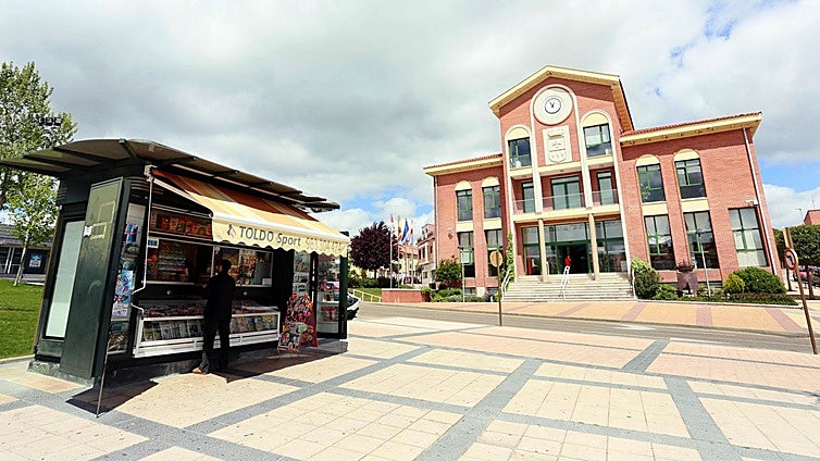 El alcalde de una localidad de Valladolid llama a hacer «frente común» ante la tasa de basuras