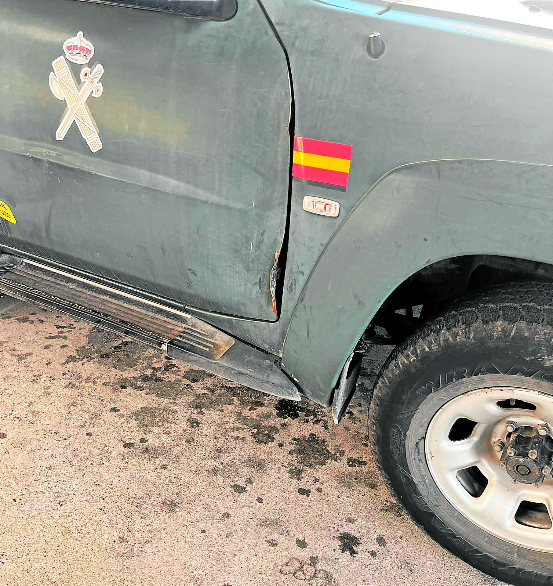 Los vehículos en que viajan estos agentes se encuentran en mal estado