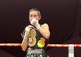 La boxeadora Isabel Rivero hace historia en Valladolid y se proclama campeona del mundo del peso átomo