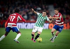 Granada CF  - Córdoba CF en directo: resumen, goles y minuto a minuto del partido de Segunda División 2025-2026