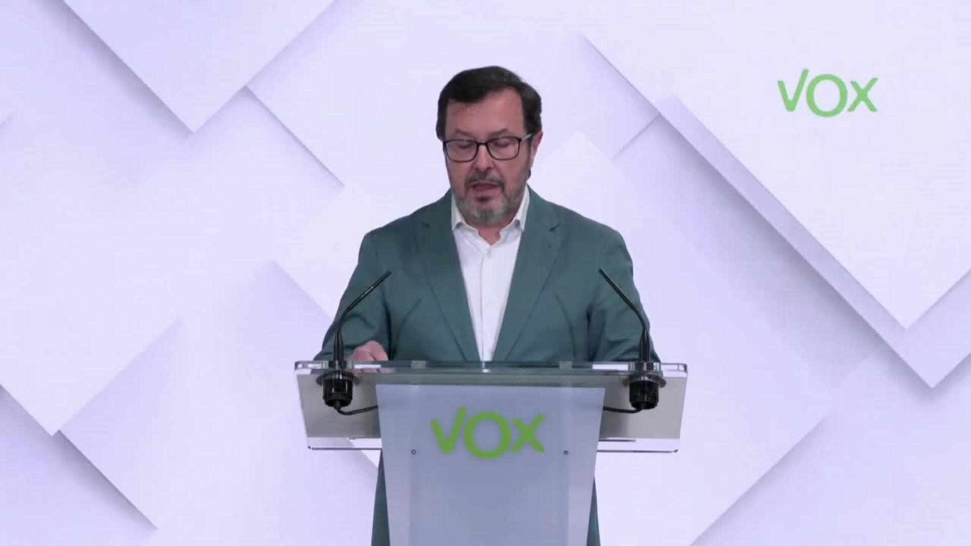 Vox se querella contra Sánchez por falso testimonio sobre el empresario ...