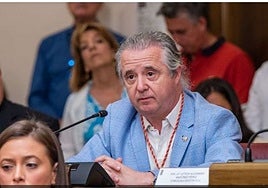 Un concejal de Albacete pide la dimisión de Pedro Sánchez y que sea declarado persona 'non grata' en la ciudad