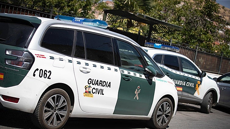 Un choque entre un camión y un turismo deja dos muertos en una carretera muy peligrosa de Granada