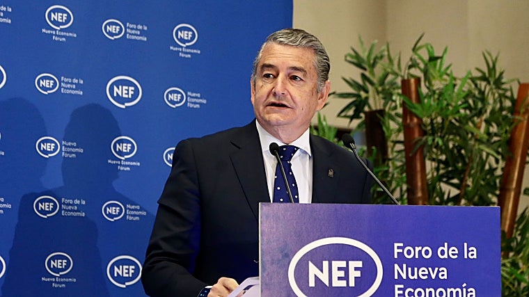 The advisor during his intervention